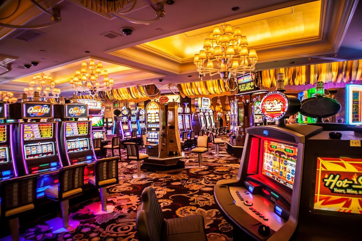 777 fishing ဂိမ်းလော်ဘီ ဖုန်း APP မှ Live Casino Slots ကစားနေသောမြင်ကွင်း